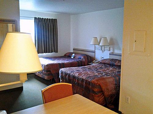 Studio 6 Charlotte Airport Room photo